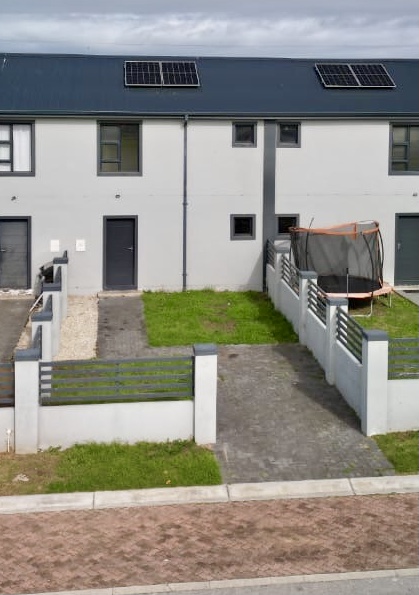 2 Bedroom Property for Sale in Parsonsvlei Eastern Cape